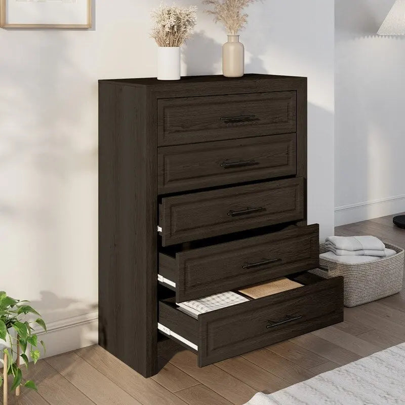 Commode élégante à 5 tiroirs en MDF avec finition aspect bois