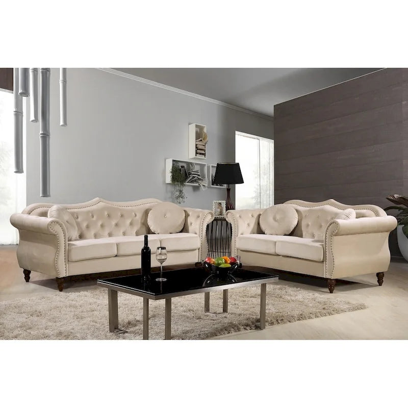 Ensemble de canapés Chesterfield cloués du milieu du siècle Mantel