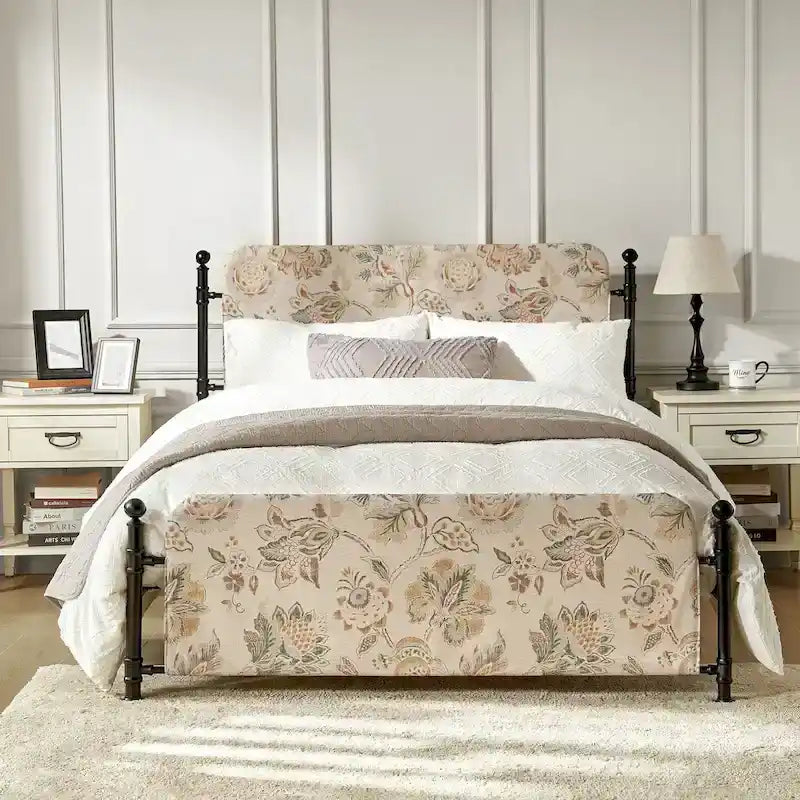 Cadre de lit plateforme en métal tapissé floral Diana Transitional 62 avec housse lavable par HULALA HOME