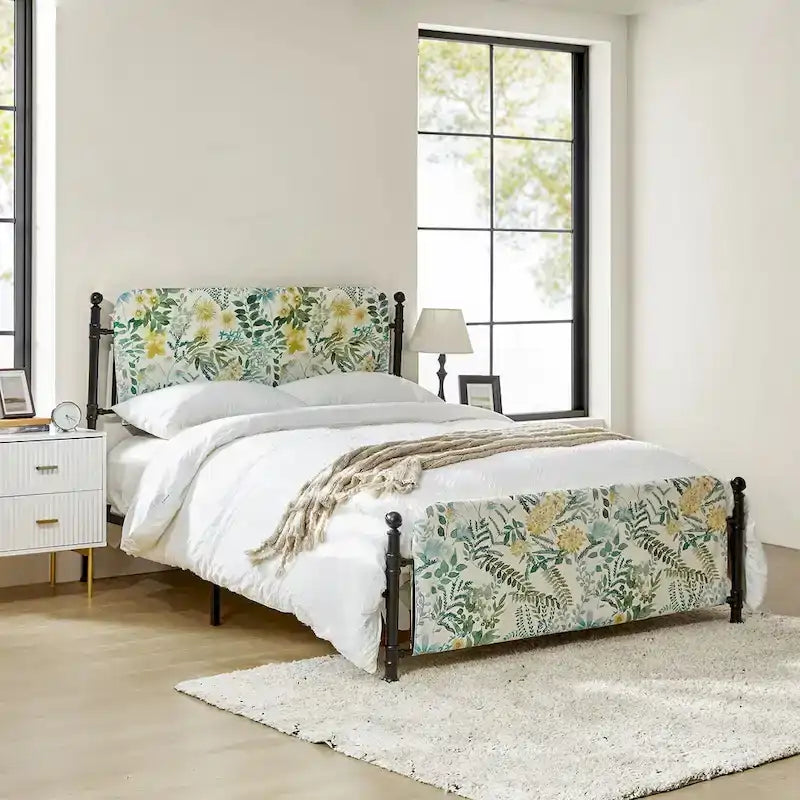 Cadre de lit plateforme en métal tapissé floral Diana Transitional 62 avec housse lavable par HULALA HOME