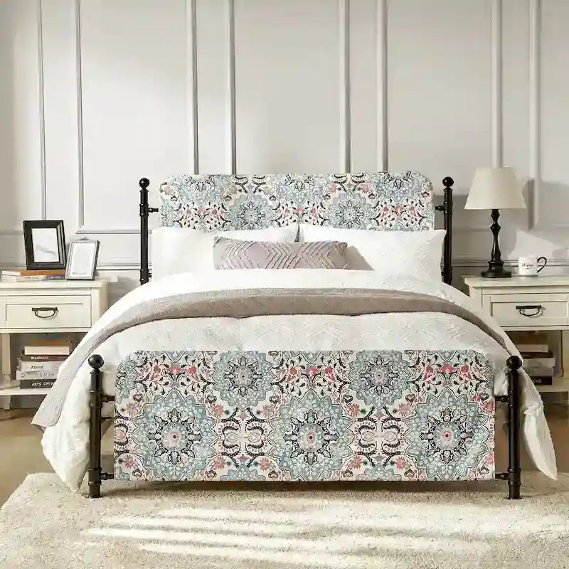 Cadre de lit plateforme en métal tapissé floral Diana Transitional 62 avec housse lavable par HULALA HOME