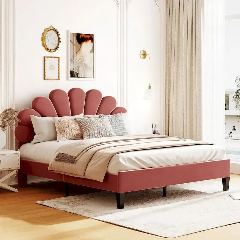 Lit plateforme rembourré avec tête de lit en velours à motif floral