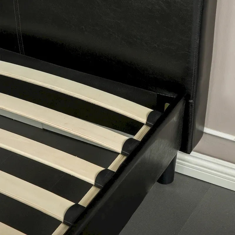 Lit plateforme King-size rembourré en similicuir Priage