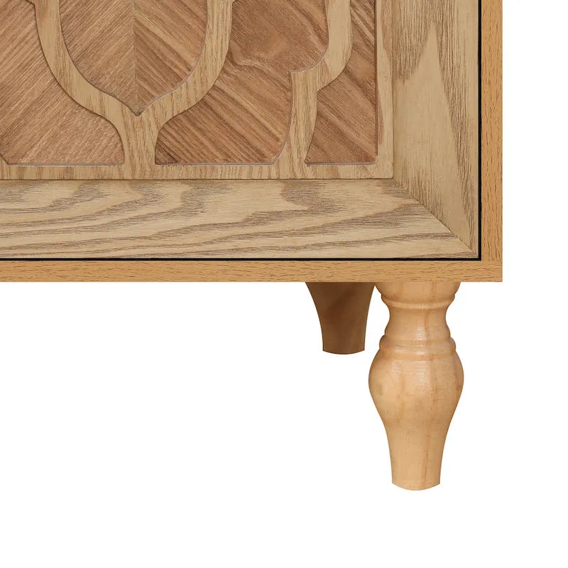 Grand meuble de rangement à porte sculptée fleurie avec poignée en métal