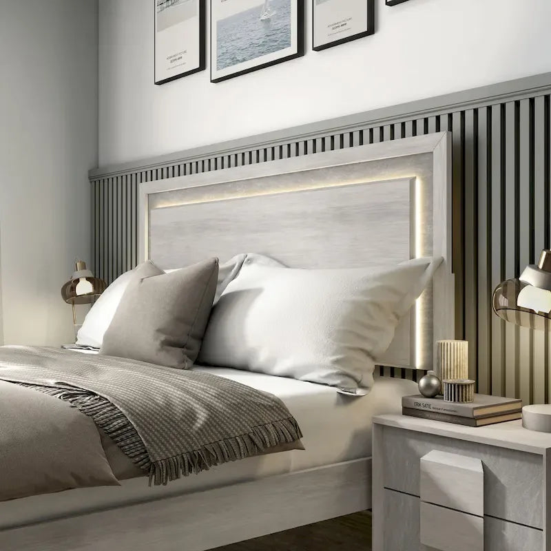 Lit panneau contemporain Jonnick blanc délavé avec éclairage LED